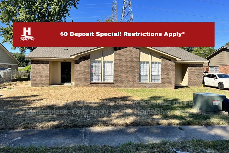 Charming 2 Bedroom, 2 Bath Duplex in Parkway Village property image