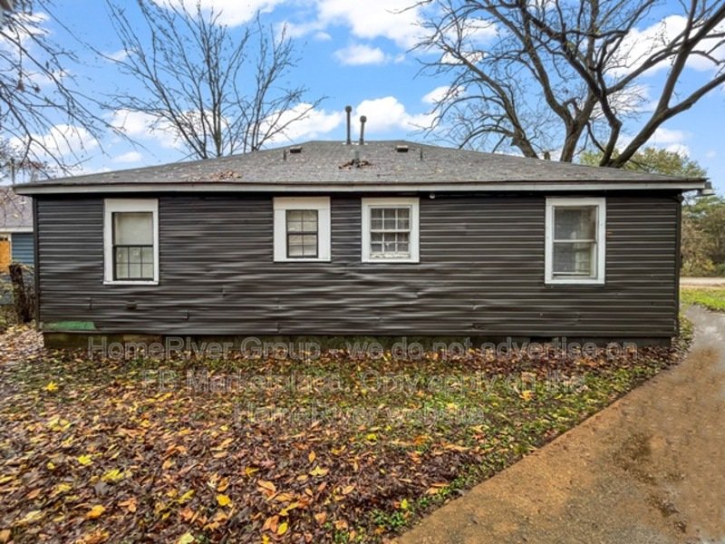 Conveniently Located Duplex Near The Links at Pine Hill property image