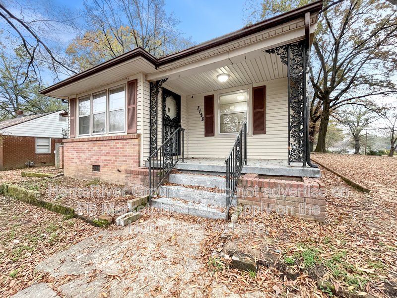 Sherwood Forest Gem ? Updated 3 Bed, 2 Bath Home for Rent property image