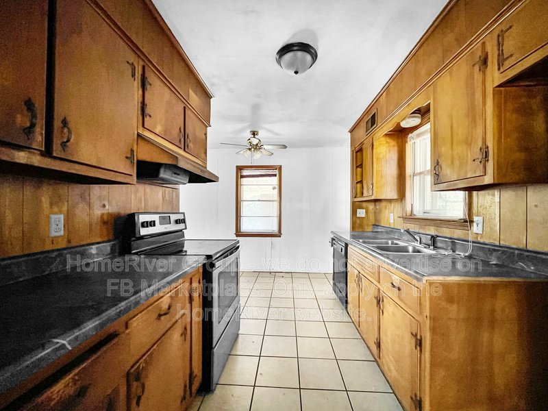 Wonderful Whitehaven Home With Spacious Living Areas property image