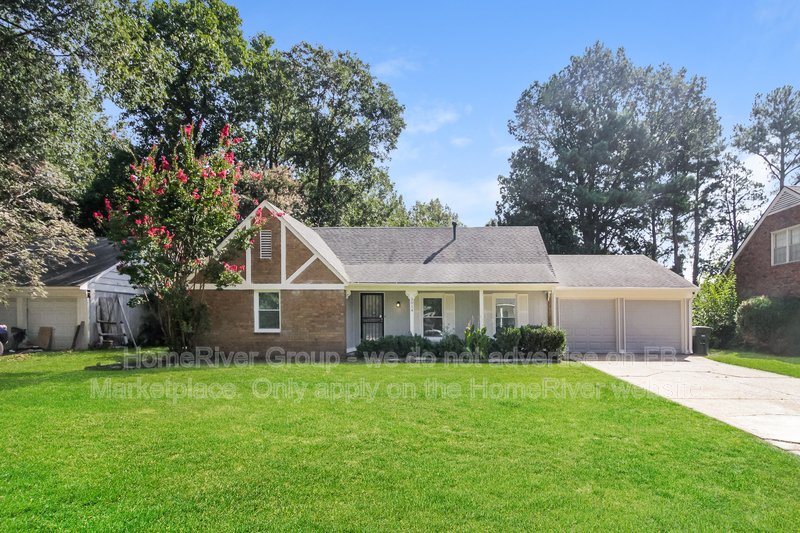 Available Now! Amazing 4 bed 2 bath home! property image