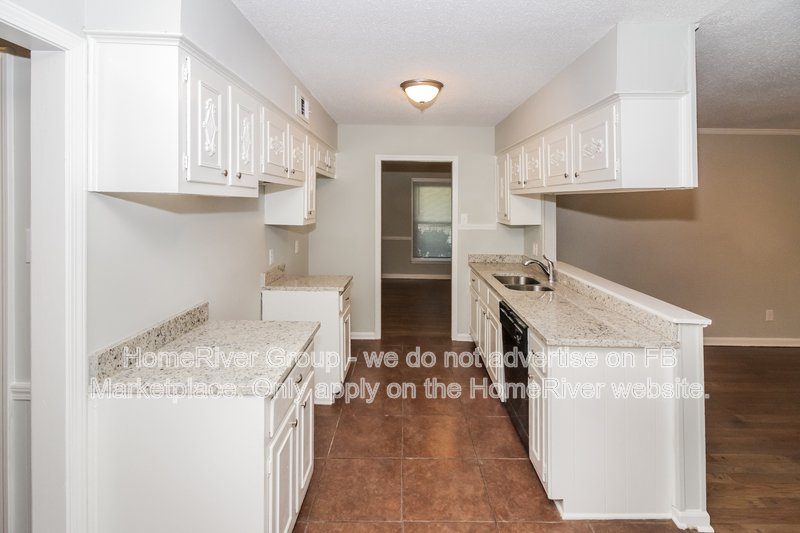 Available Now! Amazing 4 bed 2 bath home! property image