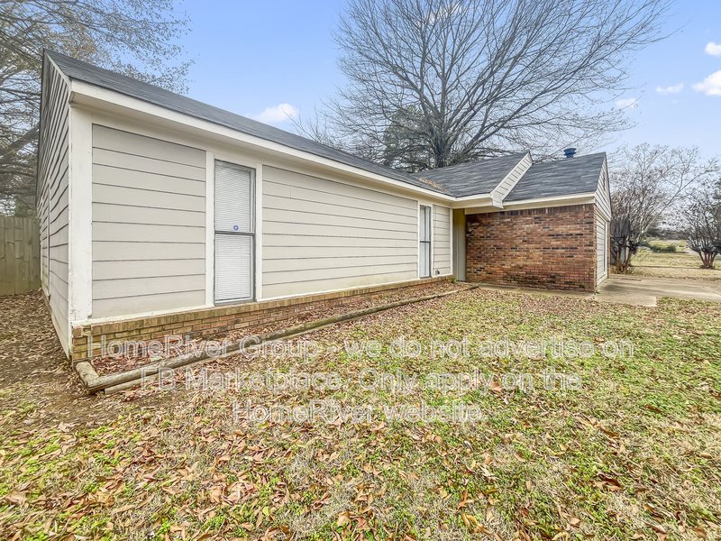 Charming Home in Sought-After Williamsburg Park property image