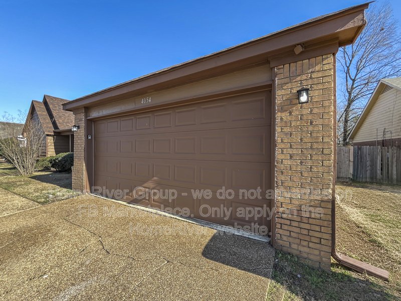 Available Now! Amazing 5 bed 2 bath home! property image