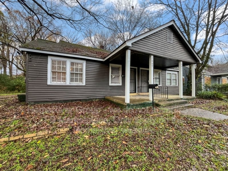 Move-in Ready! Well-kept 2-Bedroom, 1-Bath Duplex property image