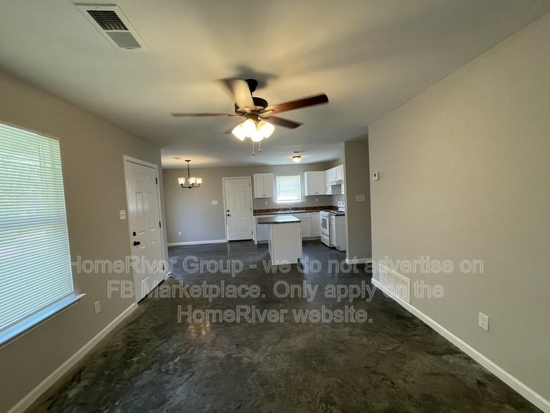 Prime Location! property image