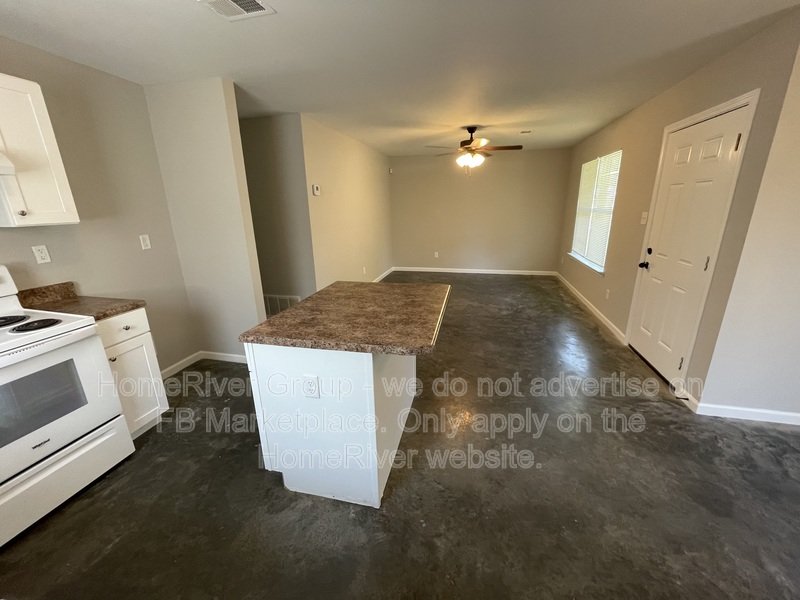 Prime Location! property image