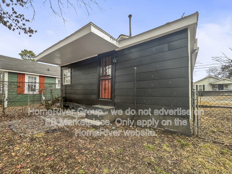 Welcome to this recently renovated home in Douglas Park property image