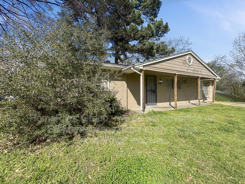 4 BR Memphis Home! Located in Parkway Village property image