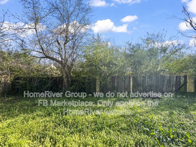 Move-in Ready! 2975 Lake Park Rd, Memphis TN property image