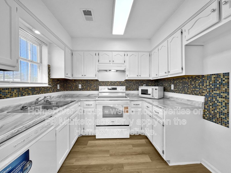 Apply today! 640 HASTINGS CIR E, MEMPHIS TN 38107 property image