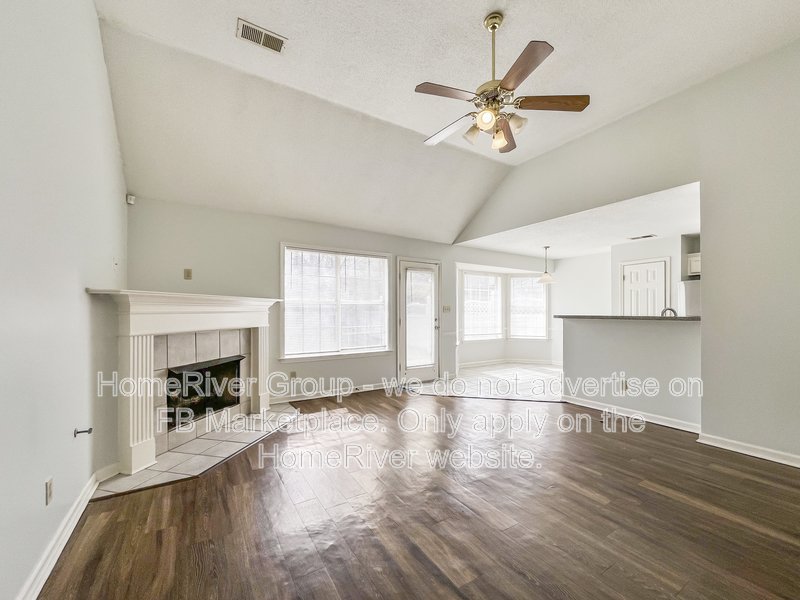 Move-in Ready! 7267 Amberly Way Dr Cordova TN 38018 property image