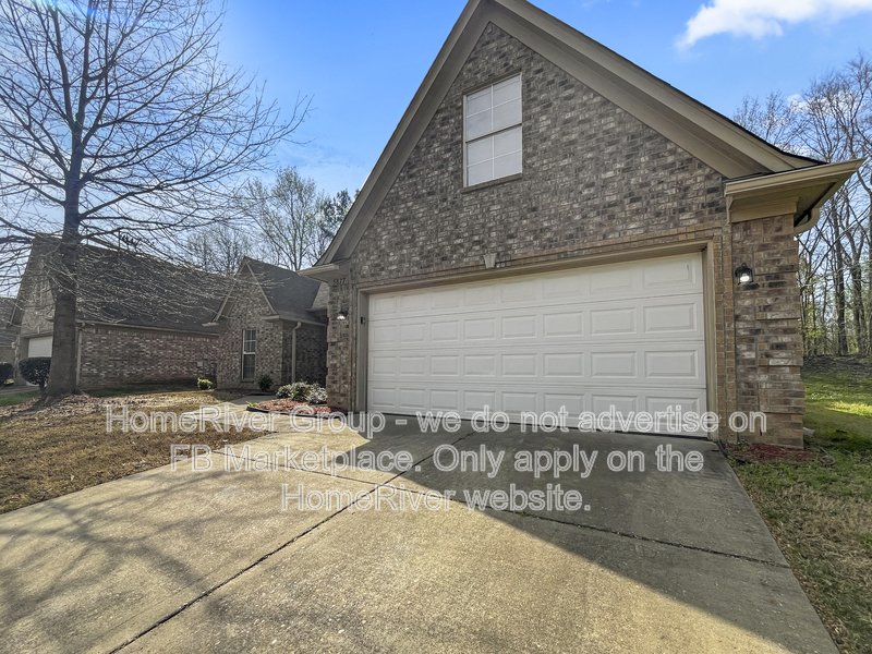 Available Now! Amazing 3 bed 2 bath home! property image