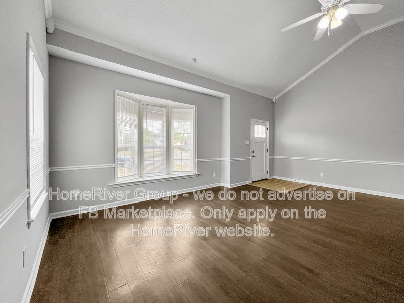 Available Now! Amazing 2 bed 2 bath home! property image