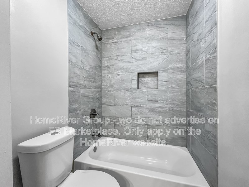 Available Now! Amazing 2 bed 2 bath home! property image