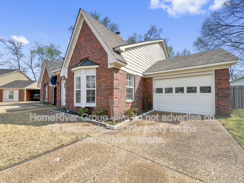 Available Now! Amazing 2 bed 2 bath home! property image