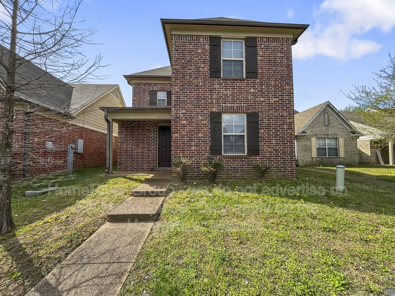 Available Now! Amazing 4 bed 2.5 bath! property image