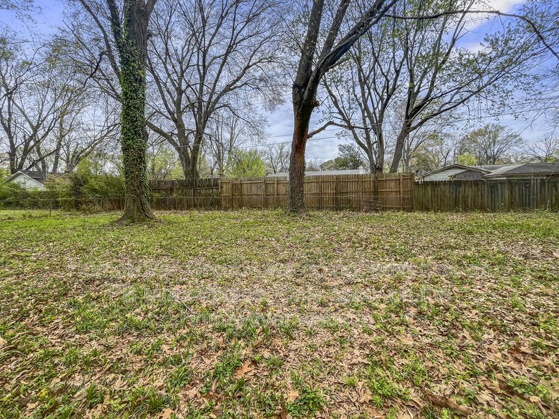 Apply today! 5443 Lochinvar Rd Memphis TN property image