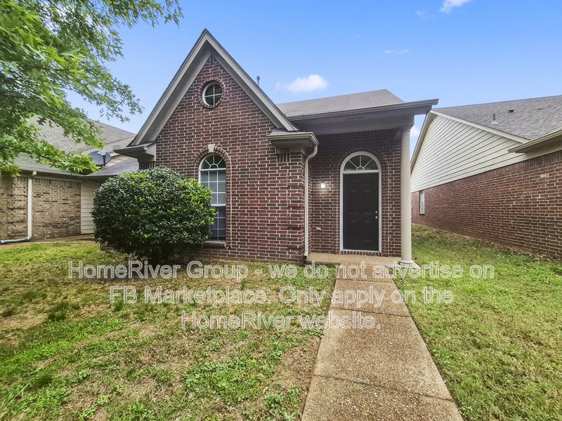 Available Now! Amazing 3 bed 2 bath home! property image
