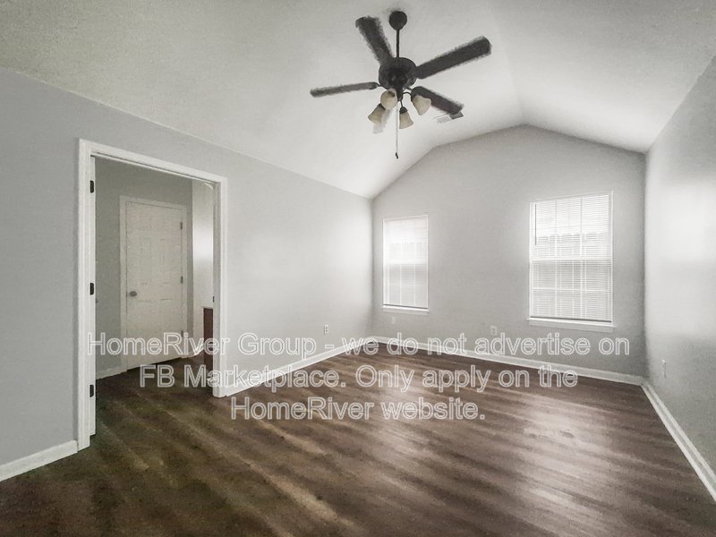 Available Now! Amazing 3 bed 2 bath home! property image