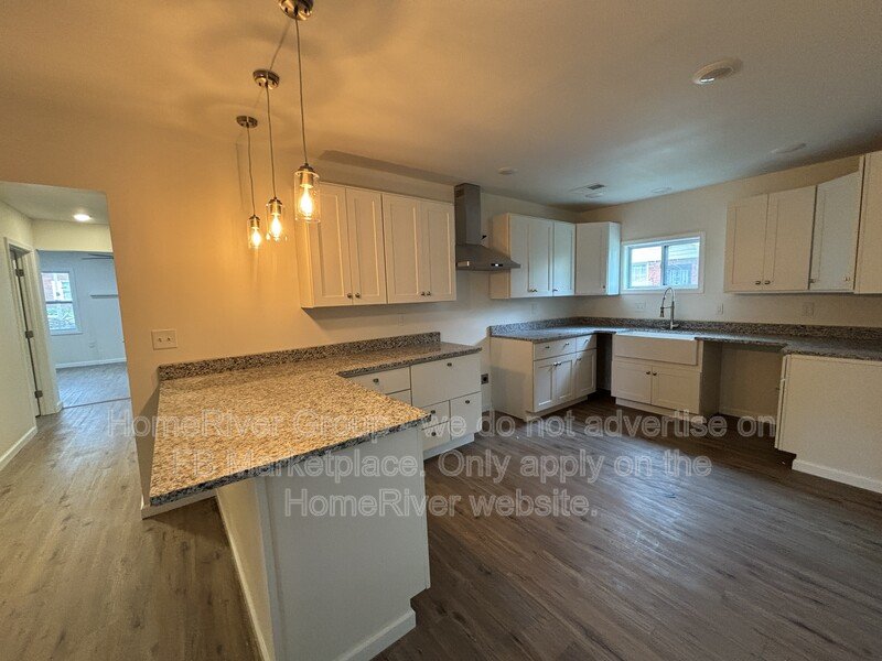 Available - 882 Maple Dr property image