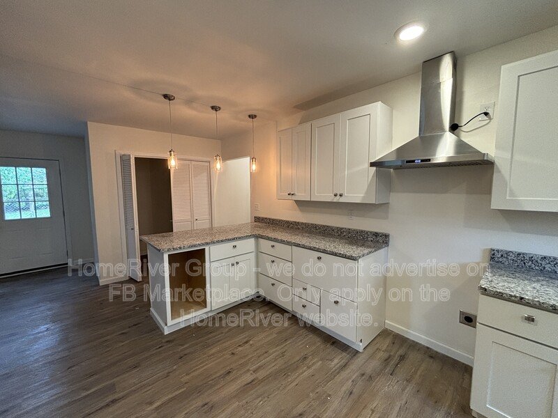 Available - 882 Maple Dr property image