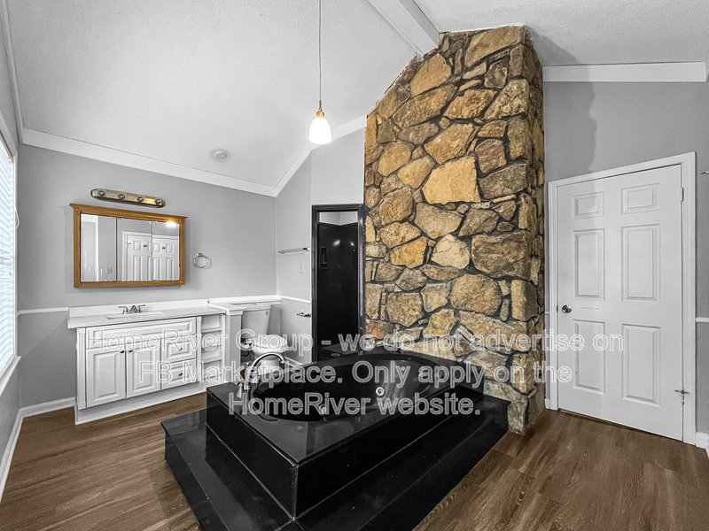 Available Now! Amazing 3 bedroom home! property image