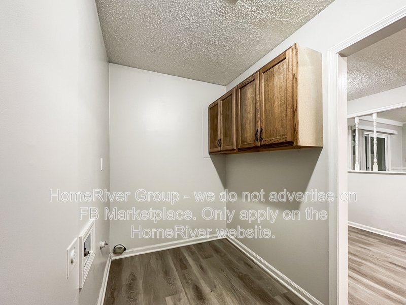 Available Now! Amazing 3 bed 2 bath home! property image