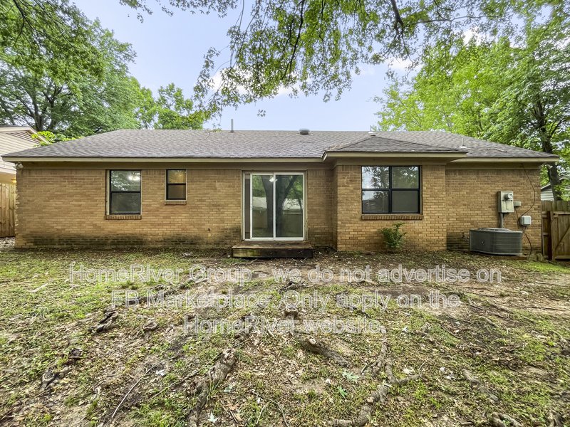 Available Now! Amazing 3 bed 2 bath home! property image