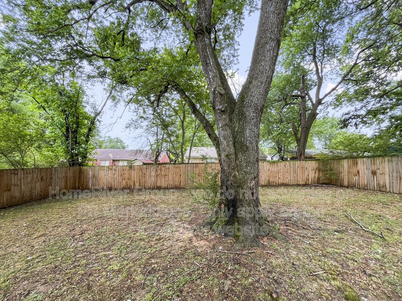 Available Now! Amazing 3 bed 2 bath home! property image