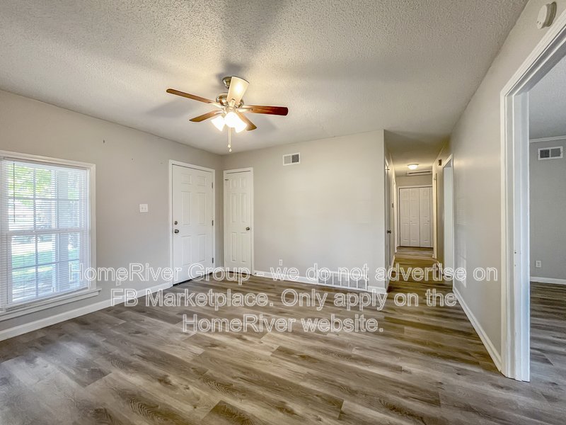 Available Now! Amazing 3 bed 1.5 bath home! property image