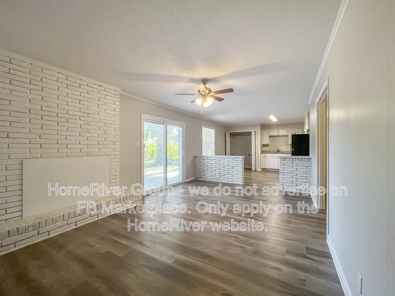 Available Now! Amazing 3 bed 1.5 bath home! property image
