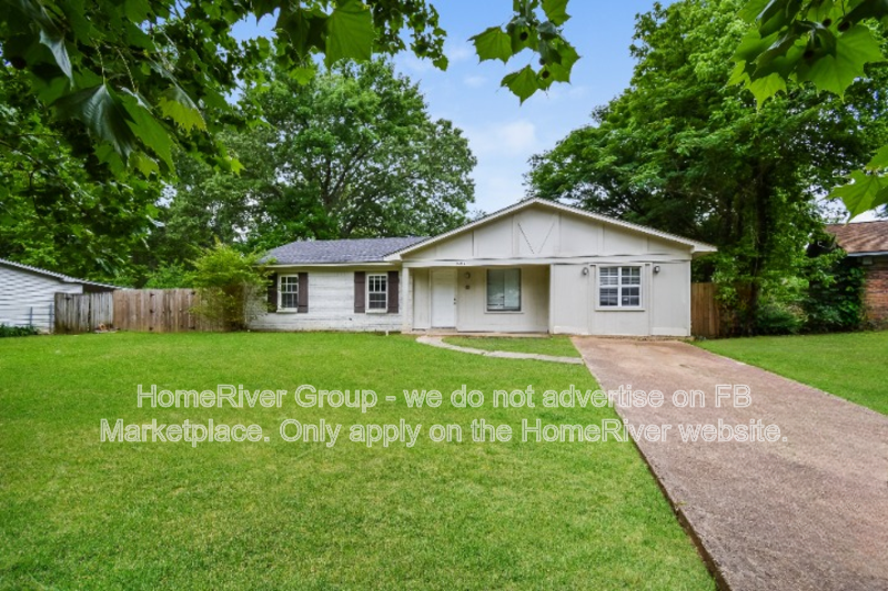 Available Now! Amazing 3 bed 1 bath home! property image