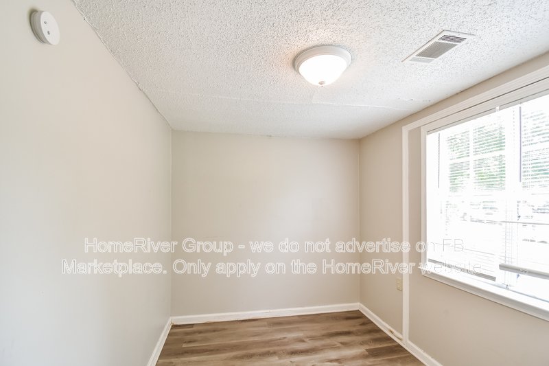 Available Now! Amazing 3 bed 1 bath home! property image