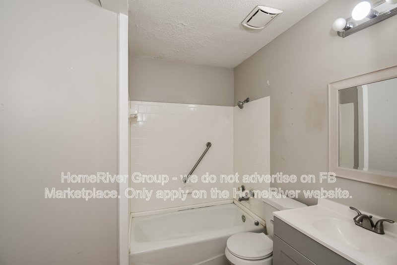 Available Now! Amazing 3 bed 1 bath home! property image