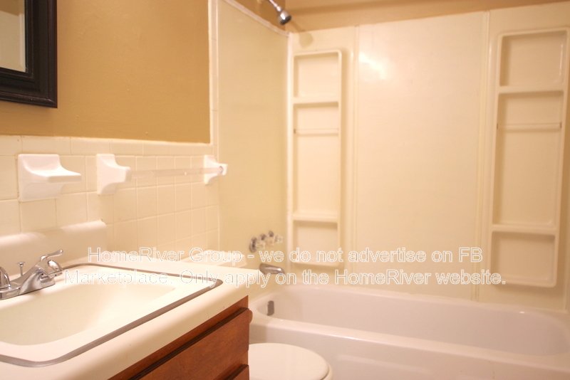 Freshly Updated Pet-Friendly Duplex! property image