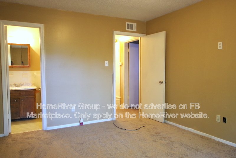 Freshly Updated Pet-Friendly Duplex! property image