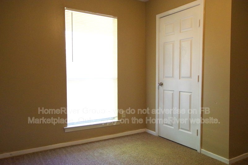 Freshly Updated Pet-Friendly Duplex! property image