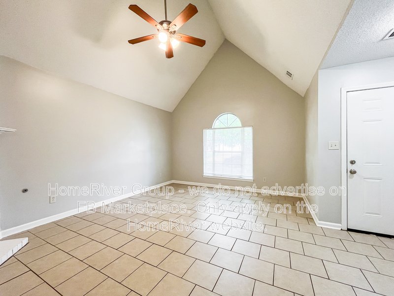 Available Now! Amazing 3 bed 2 bath home! property image