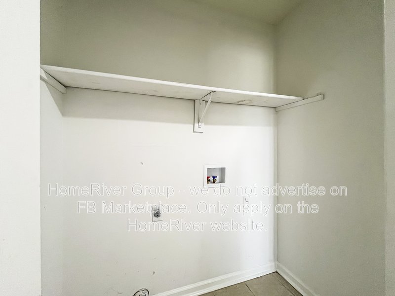 Available Now! Amazing 3 bed 2 bath home! property image