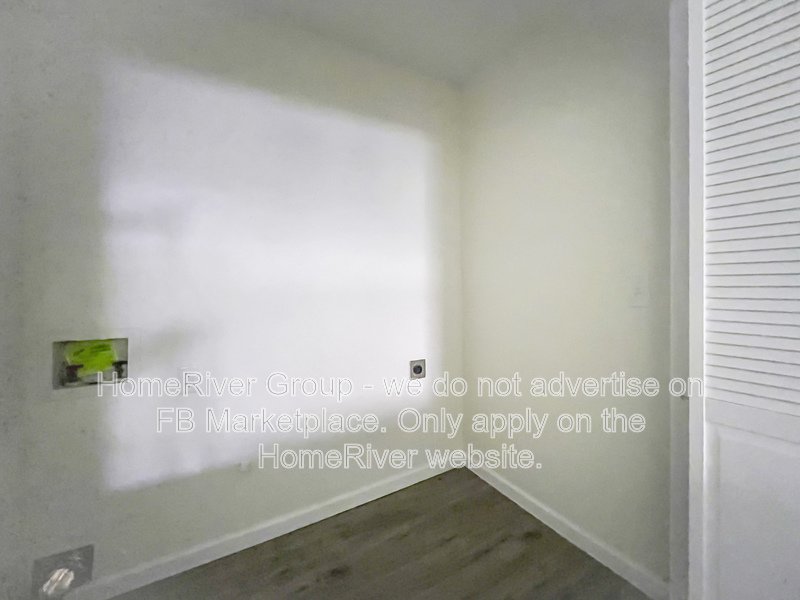 Pet-Friendly | Updated 4 Bedroom | Granite Countertops | LVP Flooring property image