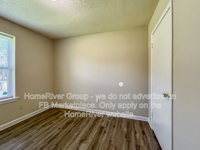 3 Bedroom in Northaven | Section 8 Vouchers Accepted | Fenced Yard property image