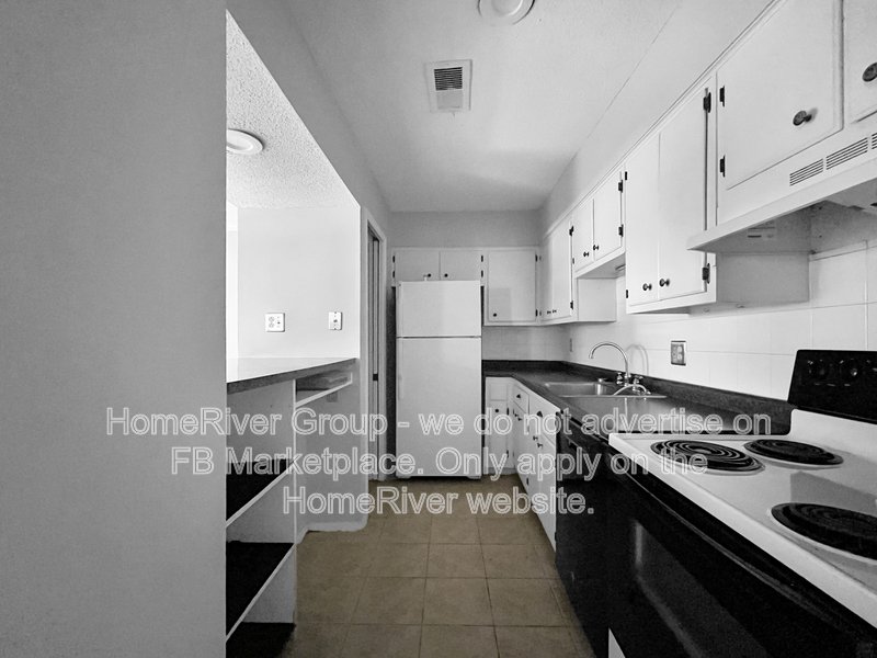2 Bedroom Townhome | Private Patio | Community Pool property image