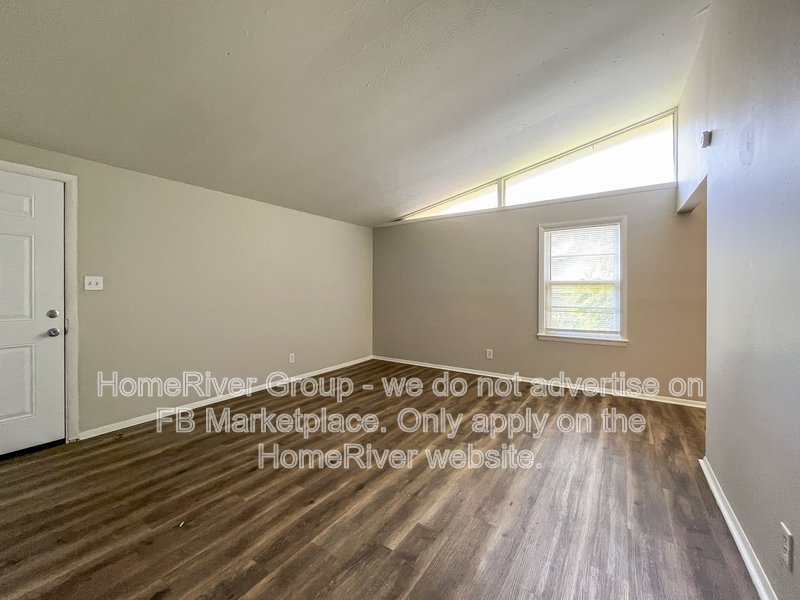 Available Now | Pets Welcome | 3 Beds property image