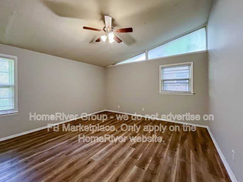 Available Now | Pets Welcome | 3 Beds property image