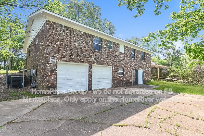Coming Soon | Pets Welcome property image