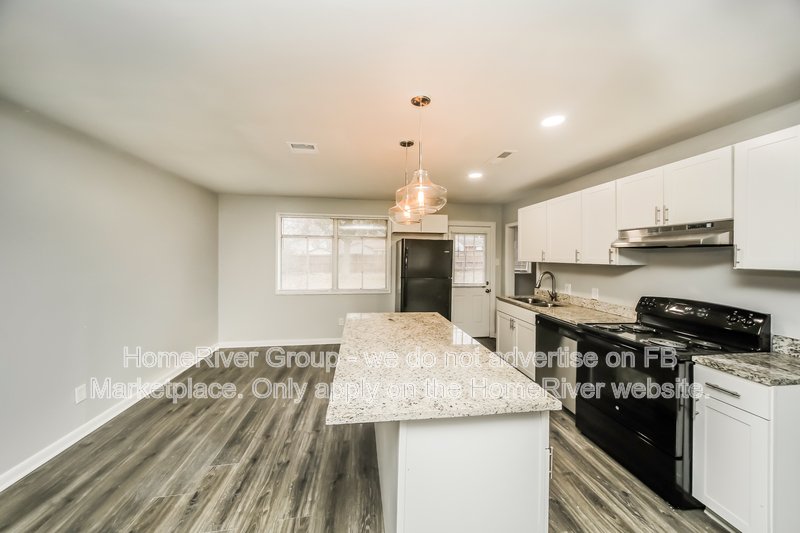 Coming Soon | Pets Welcome property image