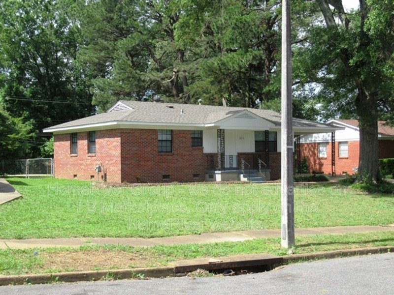 Coming Soon | Pets Welcome  Fridge Included property image