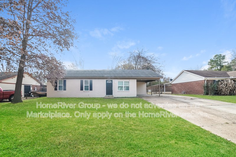 Available Now | Pets Welcome | Attached Carport | 3 Beds property image