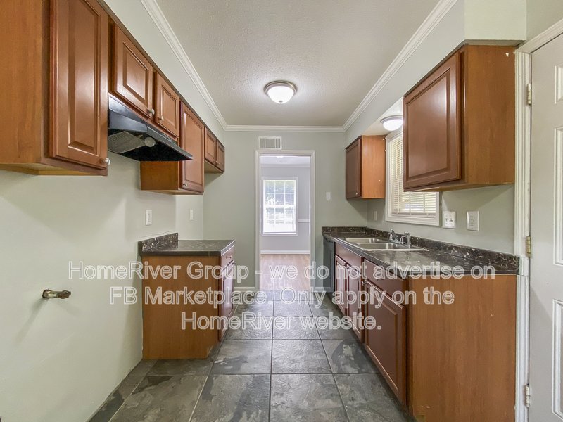 Available Now | Pets Welcome | 3 Beds property image